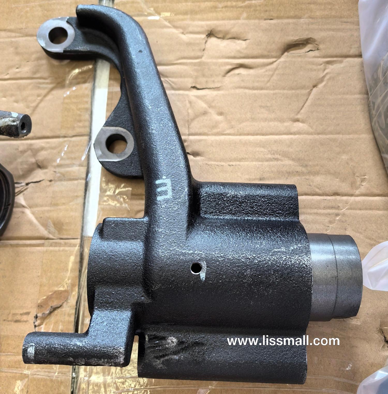 Brake Chamber Bracket (Left) HD90009440075